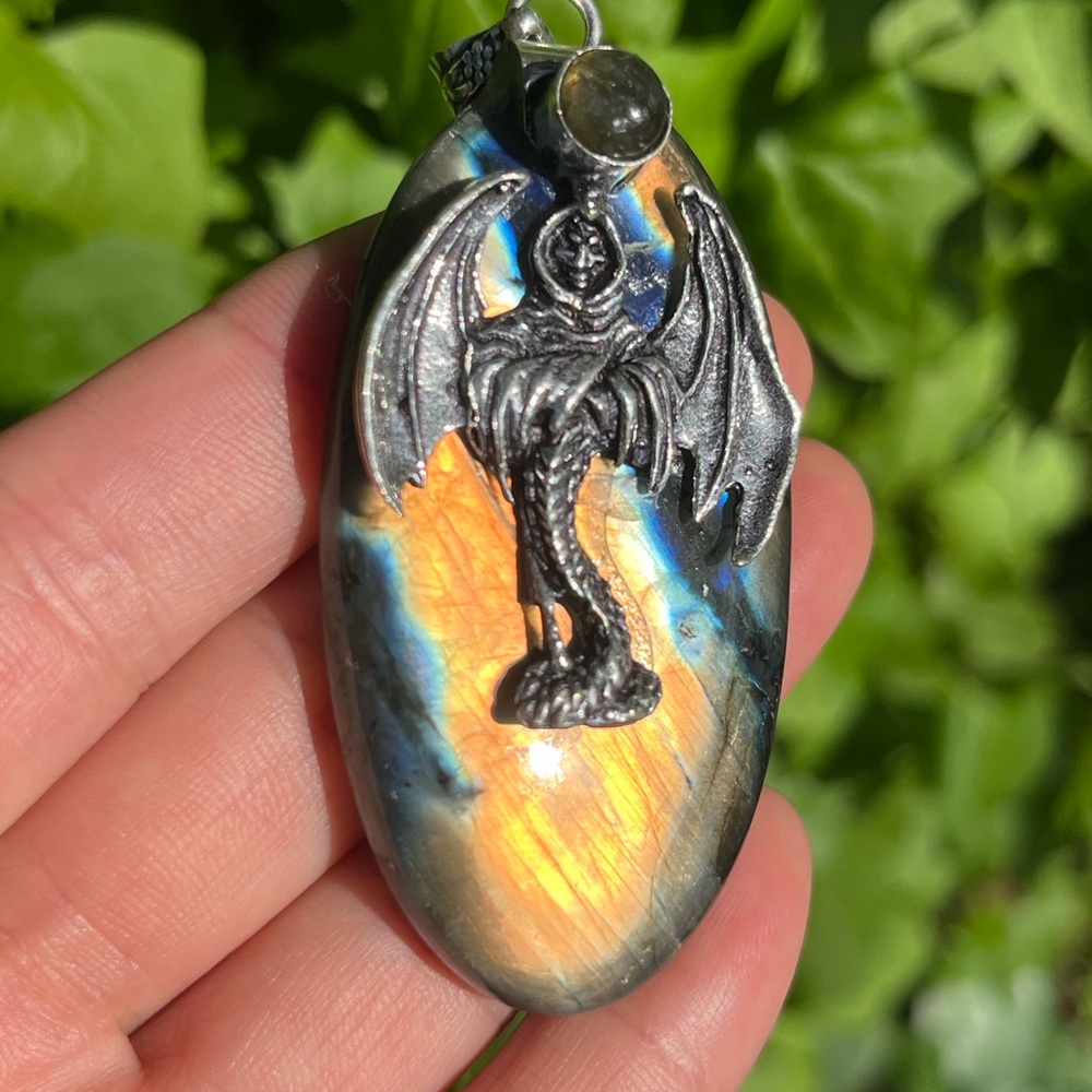 925 silver overlay labradorite pendant